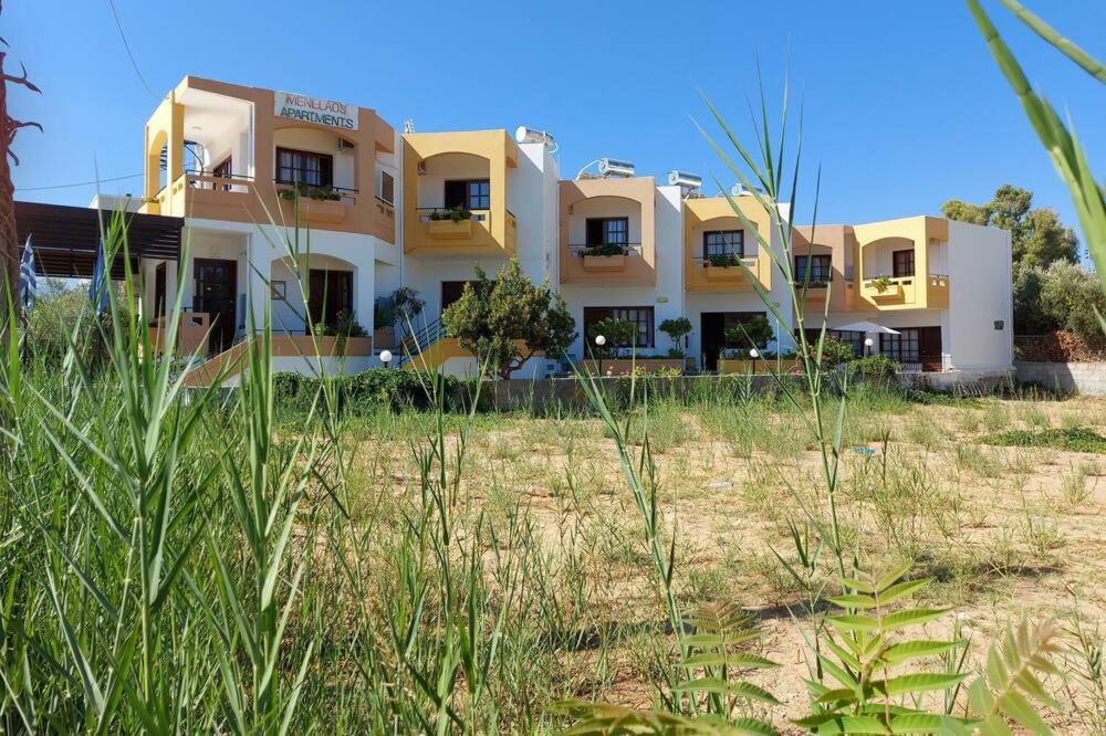 Menelaos Apartments Daratsos Dış mekan fotoğraf