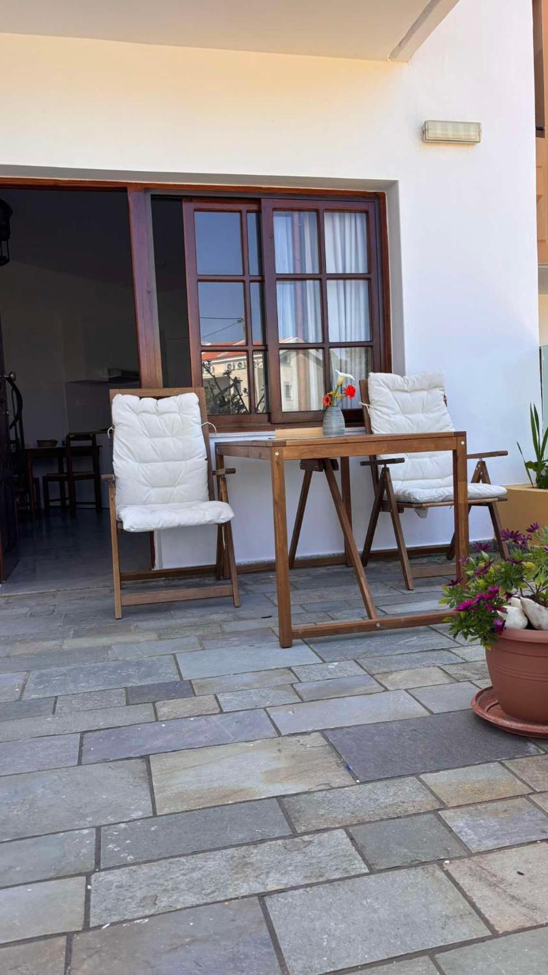 Menelaos Apartments Daratsos Dış mekan fotoğraf