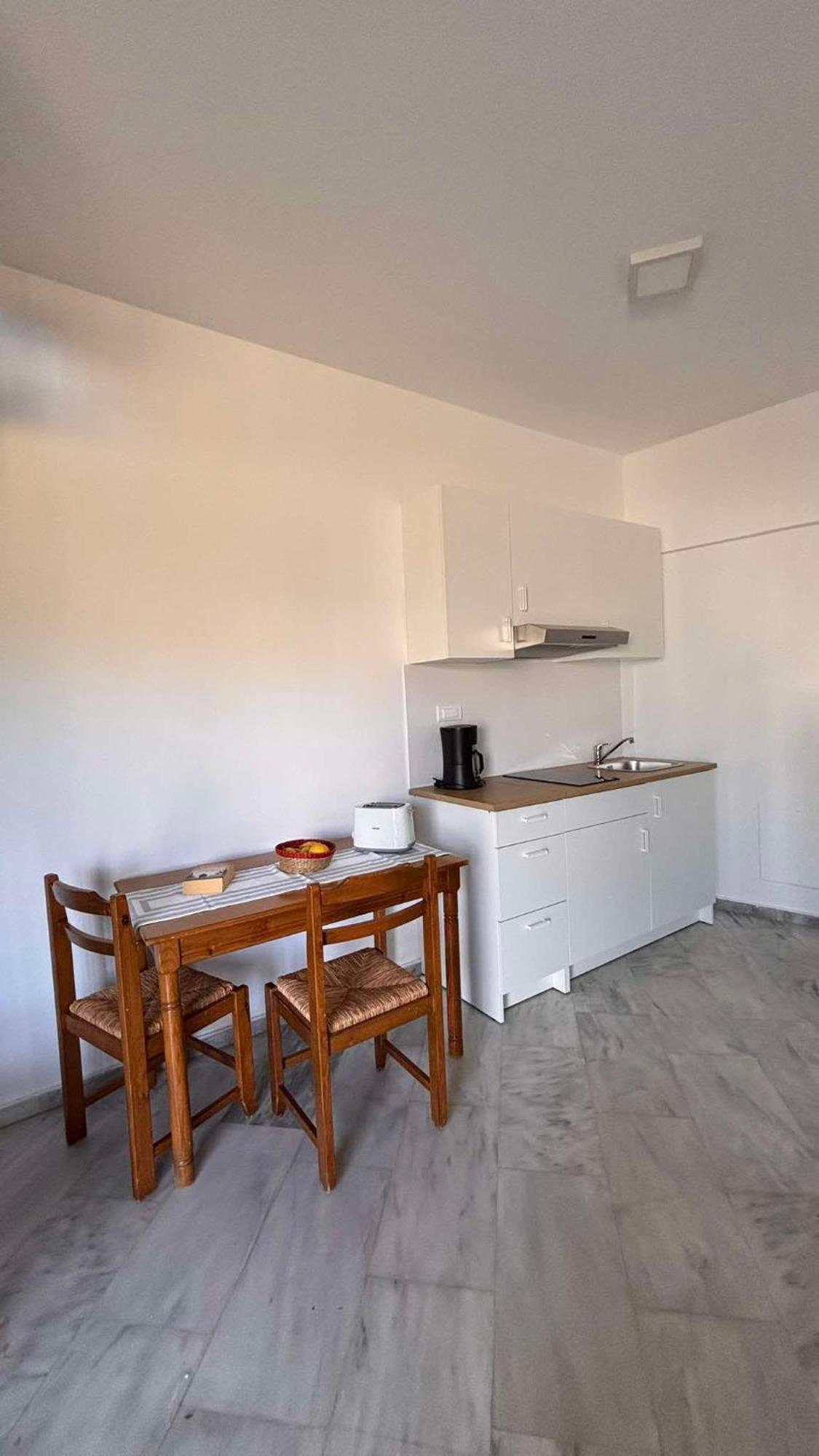 Menelaos Apartments Daratsos Dış mekan fotoğraf